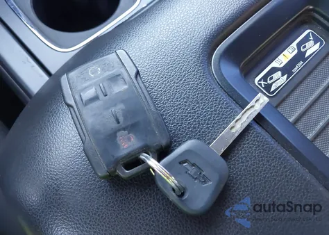 2016 Chevrolet Silverado 1500 1Lt z USA, uszkodzony, nr VIN 1GCNCREC2GZ218886